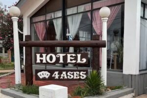 4 Ases Hotel