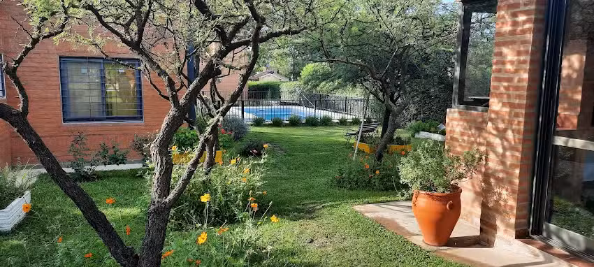 A Un Pasito. Cabañas en Villa Rumipal
