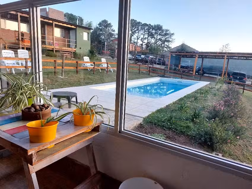 Abrazados Suites del Valle