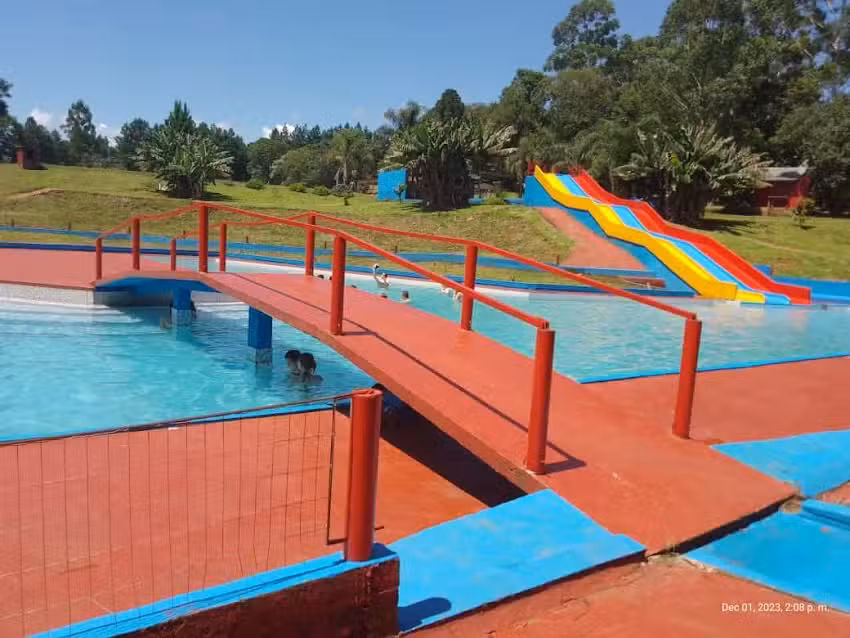 Aguas Vivas complejo turistico