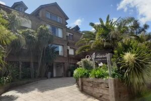 AL MARE HOTEL | Familiar – A 200 mts del Mar – Pinamar