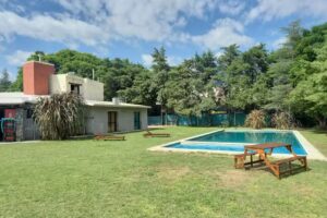 Alojamiento en Casa Quinta, Habitacion Privada