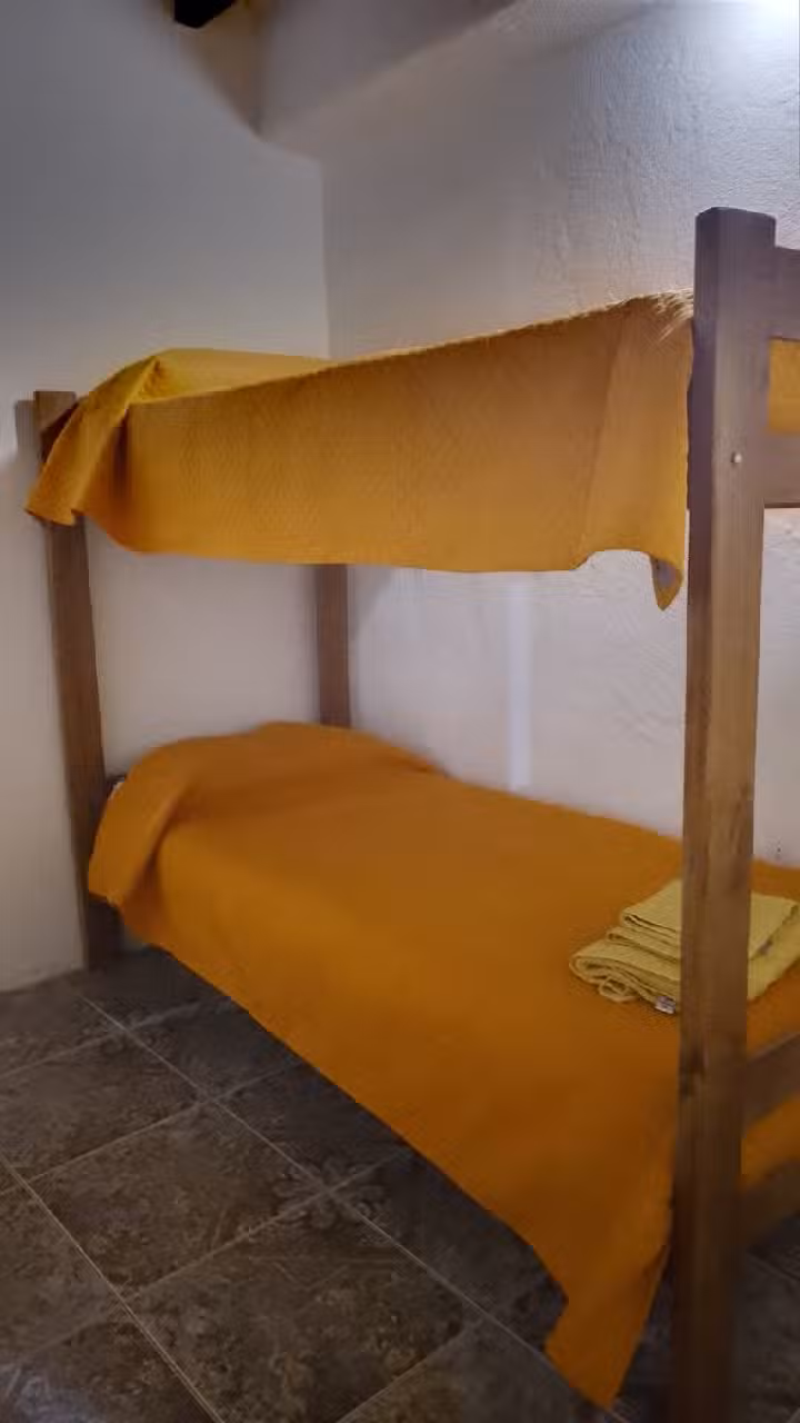 Alojamiento por día “ABRIL”..departamento totalmente equipado, se aceptan mascotas