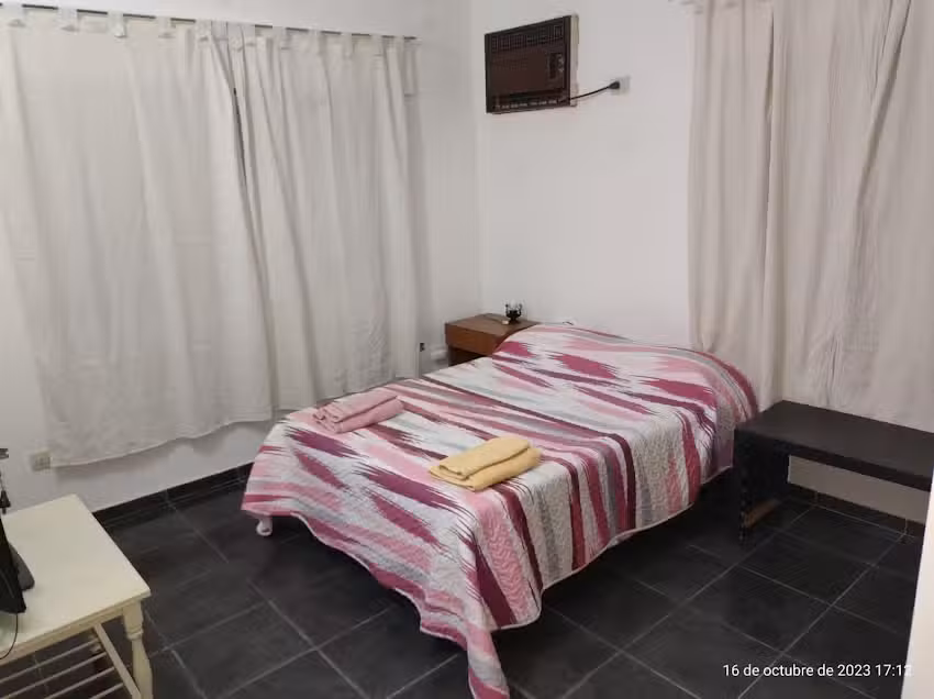 Alojamiento Temporario Alborada A Berutti 748