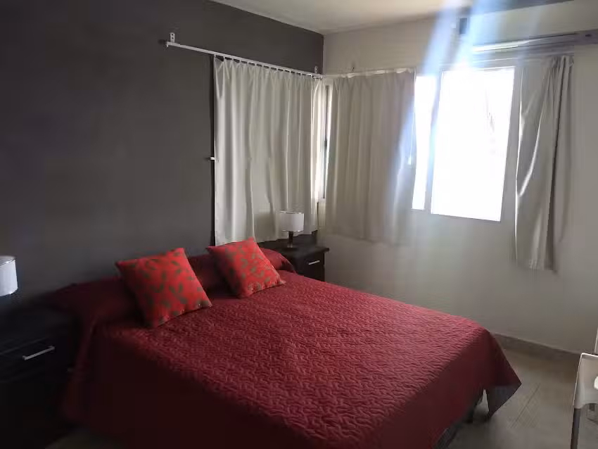 “ALTOS DEL DIQUE” (Cabañas)