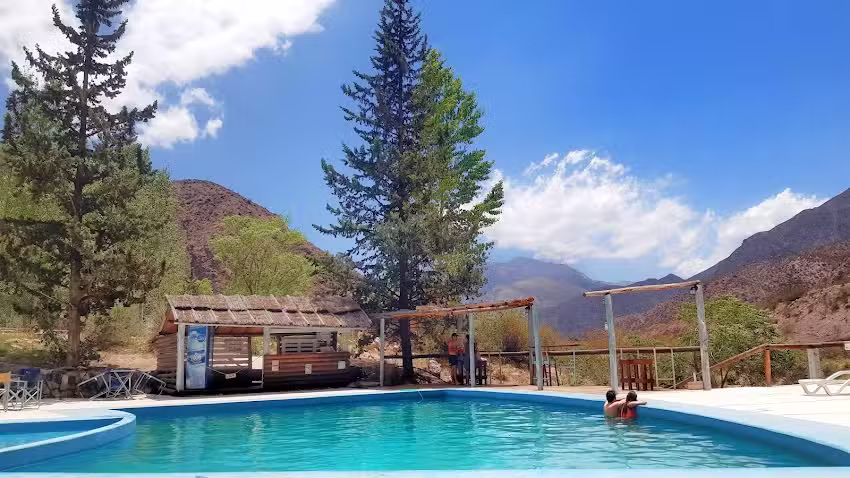 Andar Cabañas – Pueblo del Rio