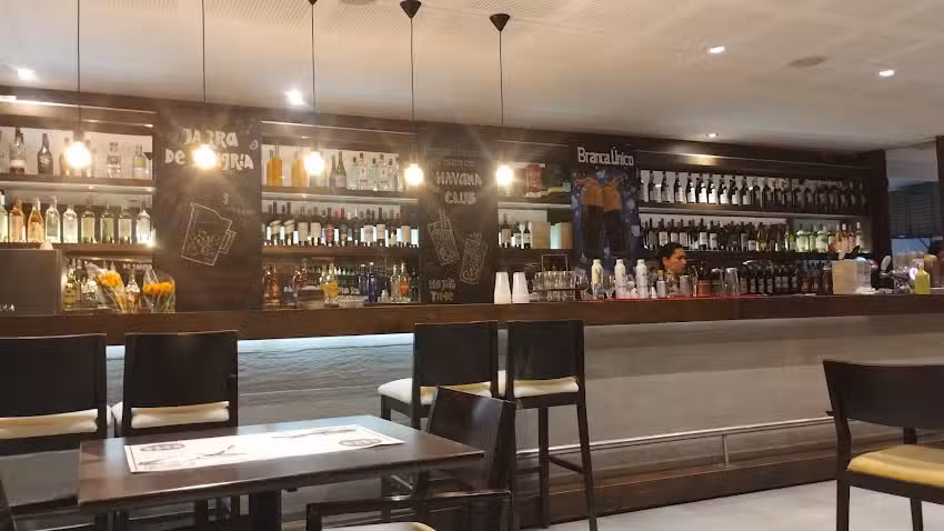 Aristides cool & trendy