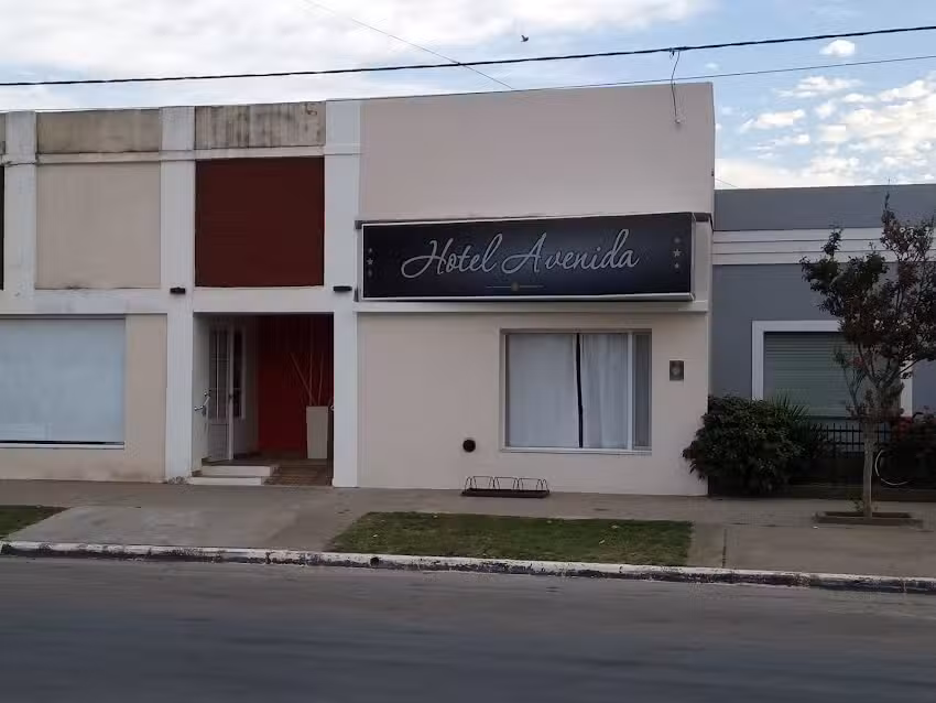 Avenida Hotel