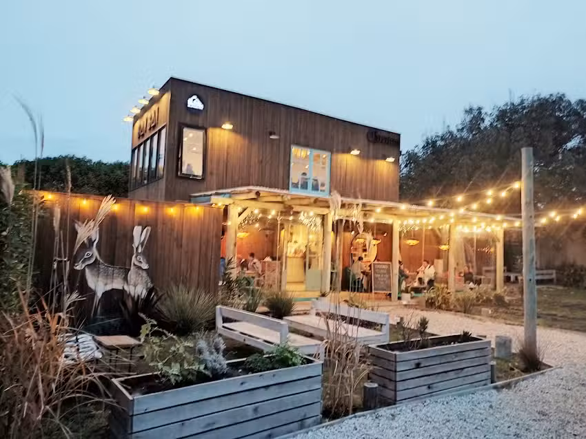 BAIBAI Surf house