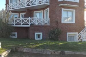 Brisas Marinas Apart