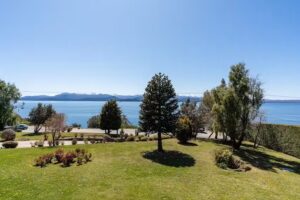 Bungalows Gstaad / Departamentos con vista al lago