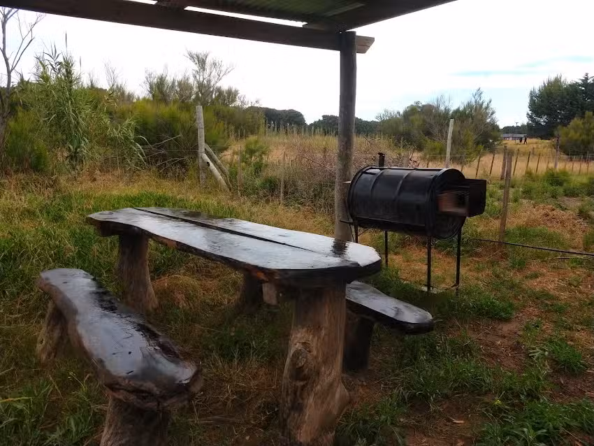 Cabaña frente al bosque – Necochea