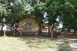 Cabañas Aguaribay Guest House
