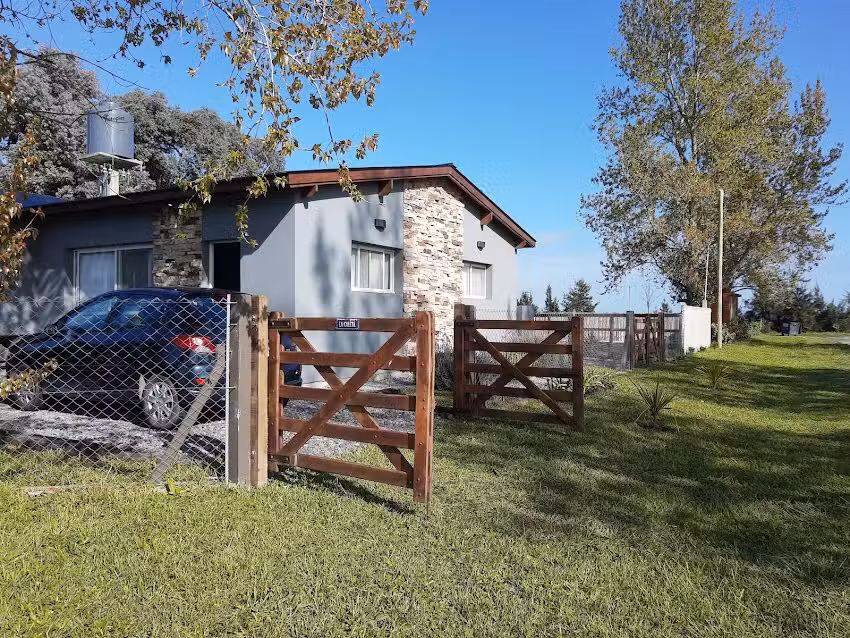 Cabañas campo y mar ,la caleta