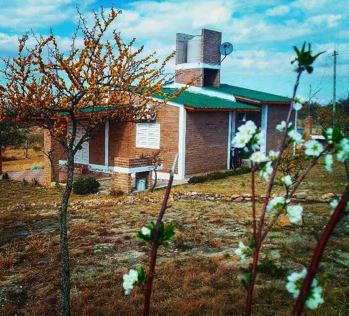 CABAÑAS CIELO SERRANO EN TANTI