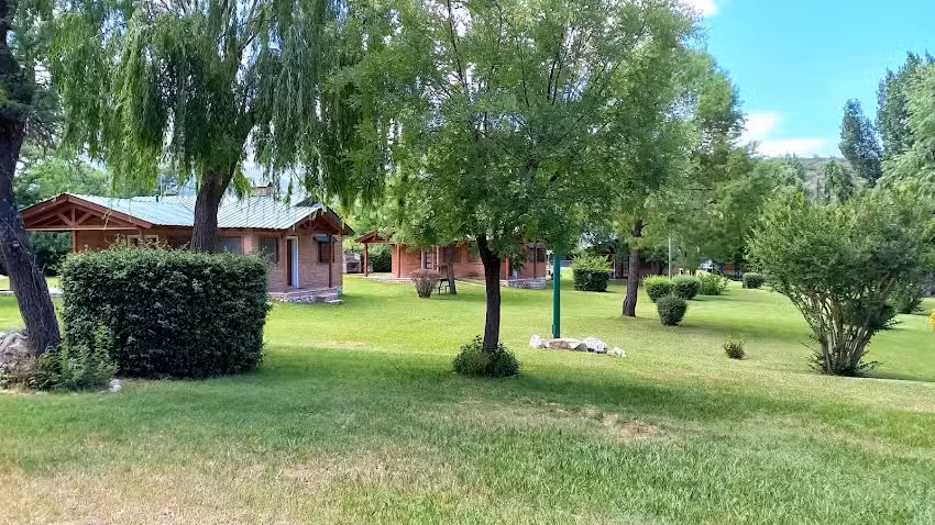 CABAÑAS DEL LAGO MJH | APSA