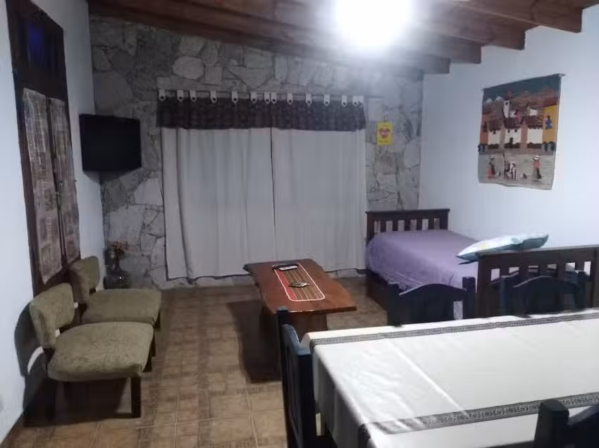 Cabañas “El Milagrito” / Las Cholitas