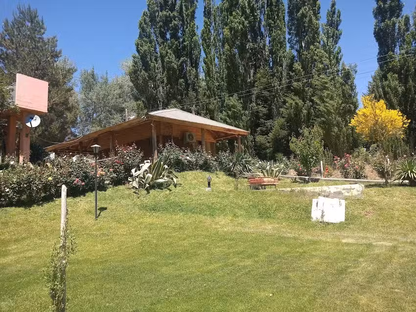 Cabañas Las Rosas De Huinganco