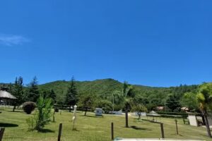 Cabañas Lomas De Belgrano (oficial)