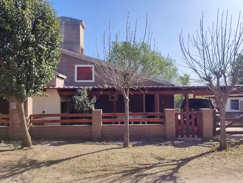 Cabañas los Maderos