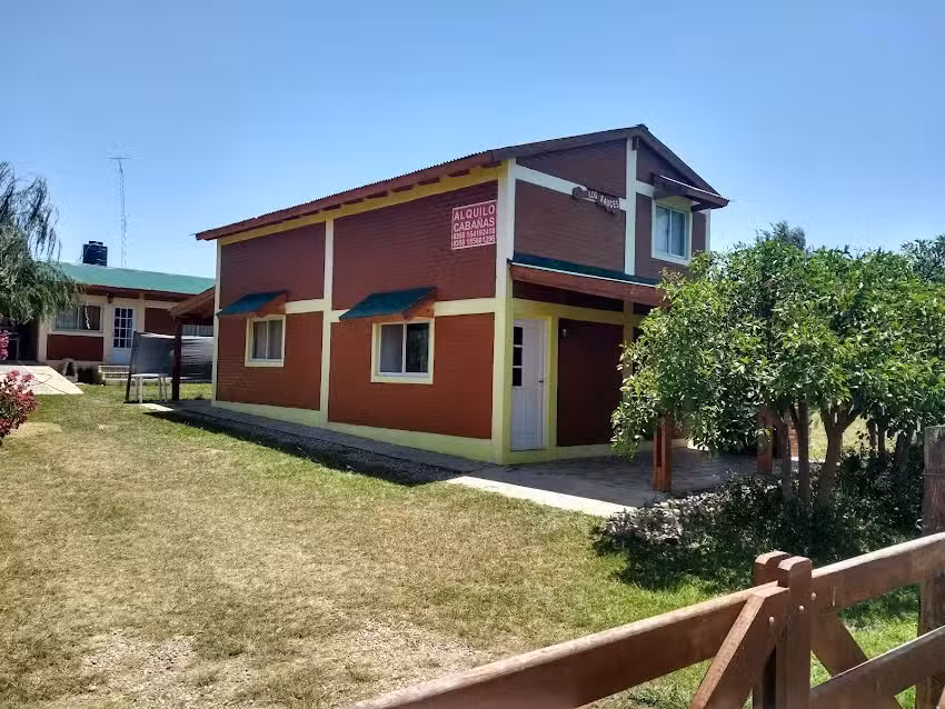 CABAÑAS LOS SAUCES