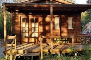 Cabañas “Pa Ke Más”. Alberti. Esquina Vicente Vicente López. Y Güemes.Justo detrás del destacamento policial.