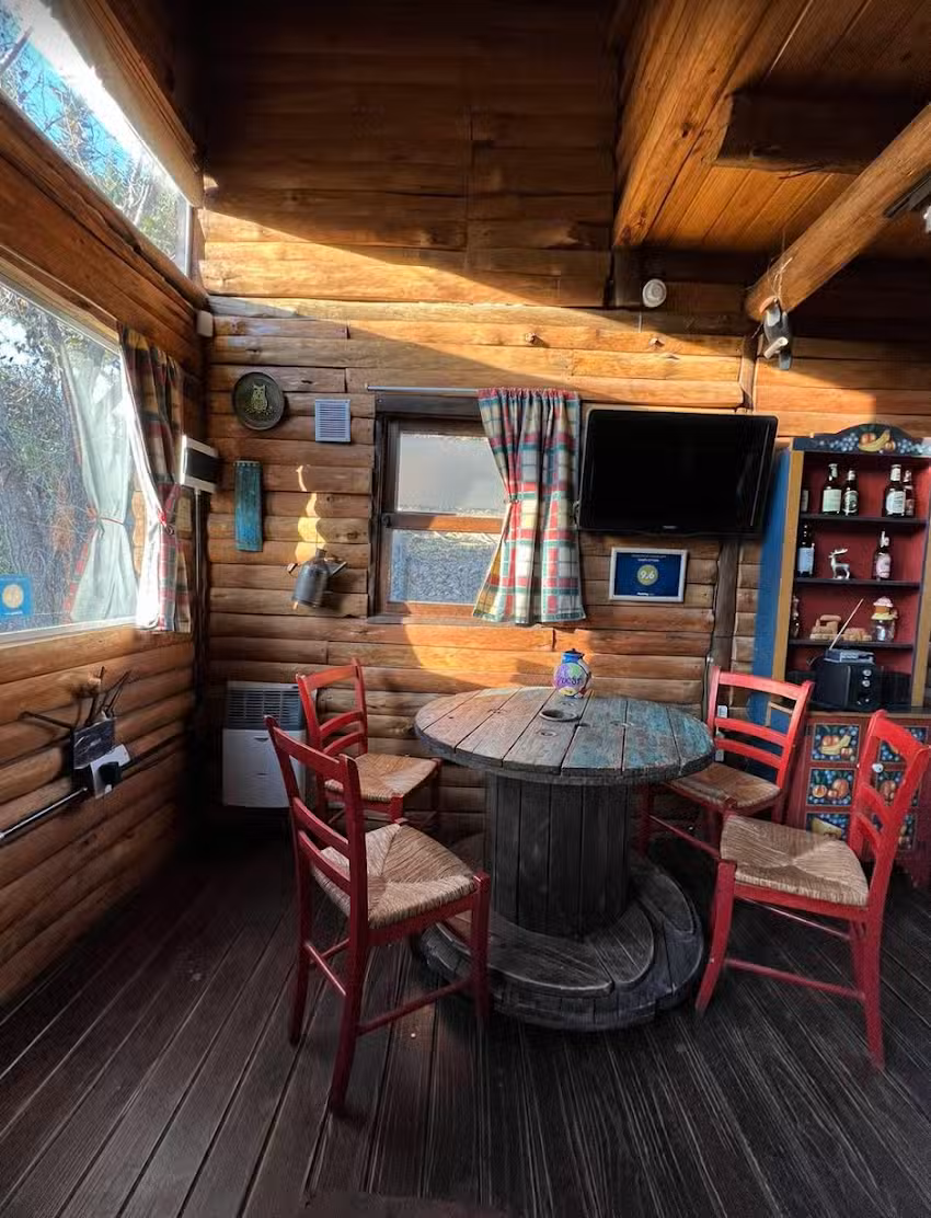 Cabañas para vacaciones en Córdoba” GRUPO CABAÑA LA TRIADA”