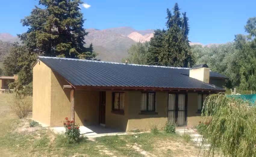 Cabañas Postales de Montaña, Manzano Historico