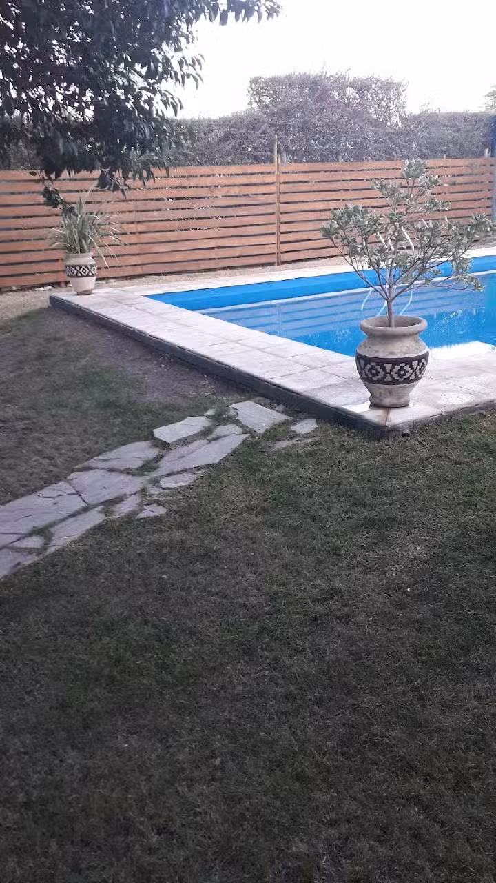 cabañas un viejo algarrobo