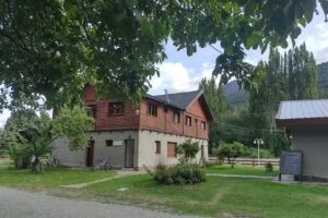 Cabañas y Hosteria Aldea Los Huemules