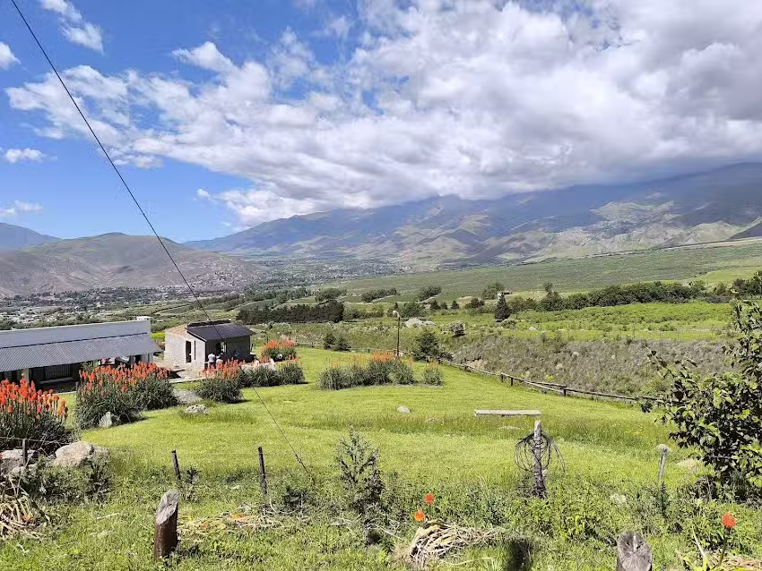 Cabañas y Restaurante. Puro Campo – Tafí Del Valle