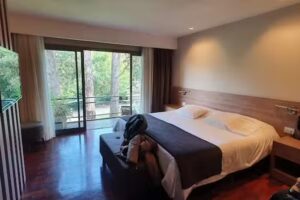 Calina, Casa de Huéspedes