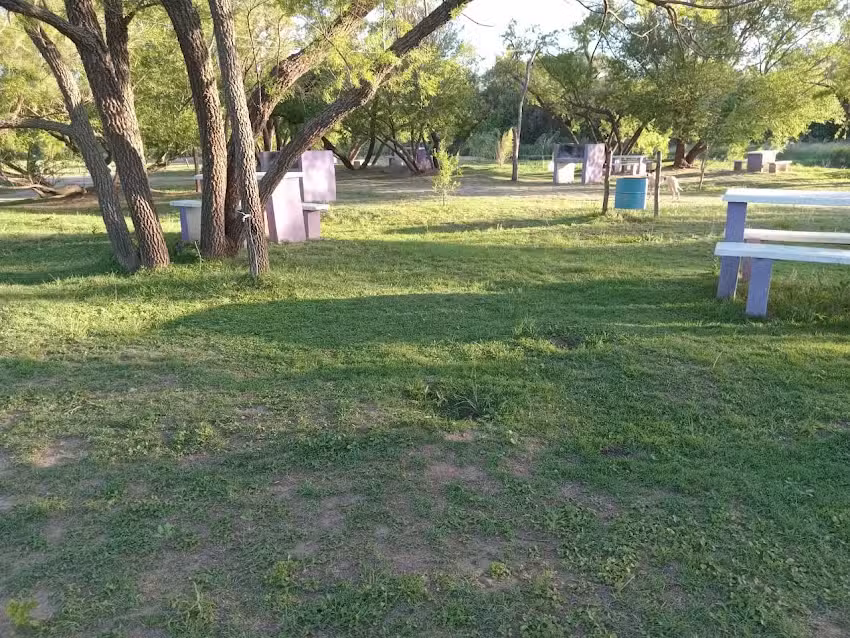 Camping “La Esperanza” Acceso Rio Quinto