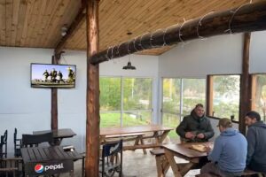 Camping Restaurante Campo Base Hielo Azul