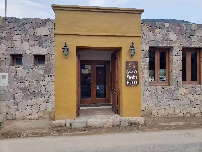 Casa de Piedra – Hotel