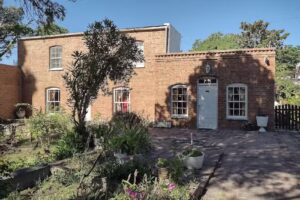 CASA DE té Plas y Coed