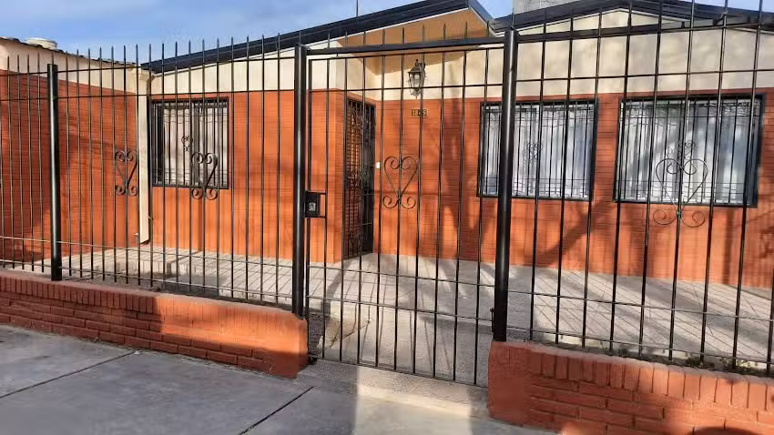 Casa Las Cinco Rosas