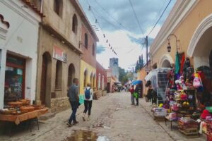 Casa Puna Hostal & Café