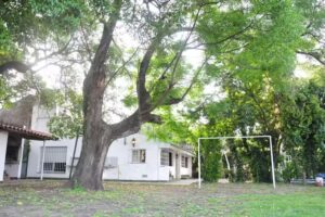 Casaquinta Luis Guillón