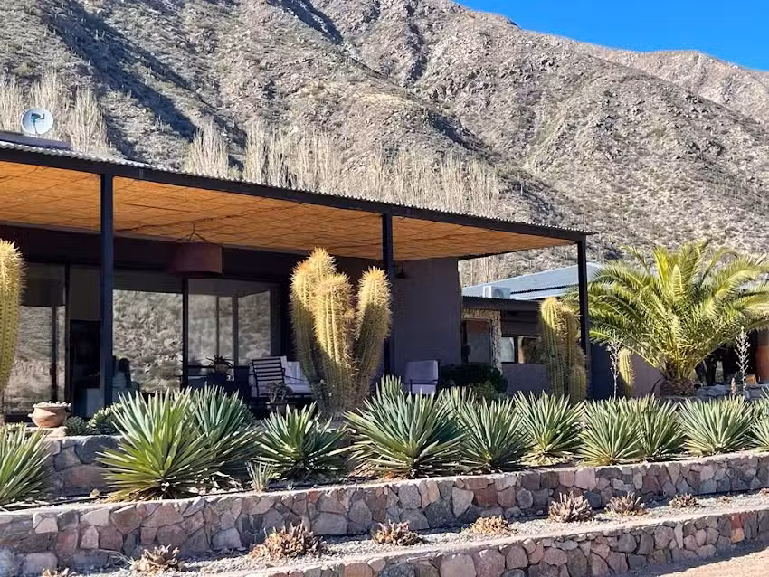 CHAÑARMUYO Bodega y Casa de Huéspedes
