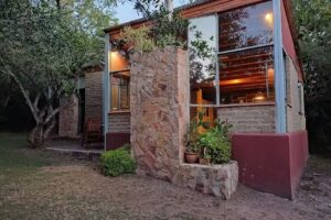 Churrinche Cabañas y Chacra