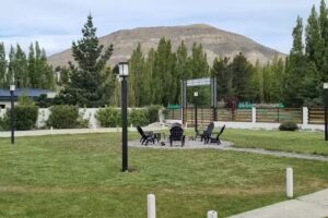 Complejo de cabañas y S.U.M. – SATSAID