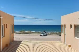 Complejo Don Pedro-Patagonia Argentina Frente al Mar a 30 metros de La Playa