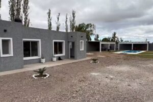 Complejo laguna brava