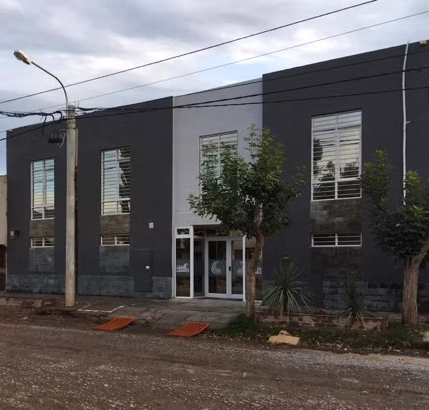 Complejo LOS LEONES Añelo