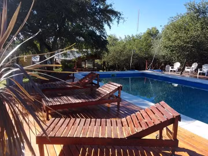 Complejo Mirador de las Sierras Cabañas y Dormís. Pileta Climatizada al aire libre