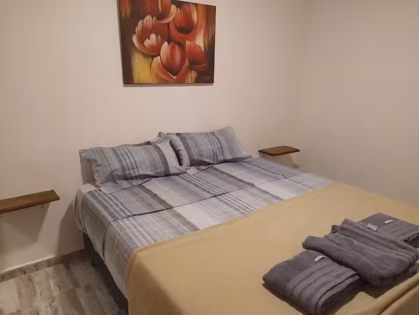 Complejo Quinta Generación Aparts / Cabañas Icho Cruz