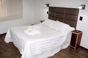 CRISTAL HOTEL Segunda Generación 3 estrellas