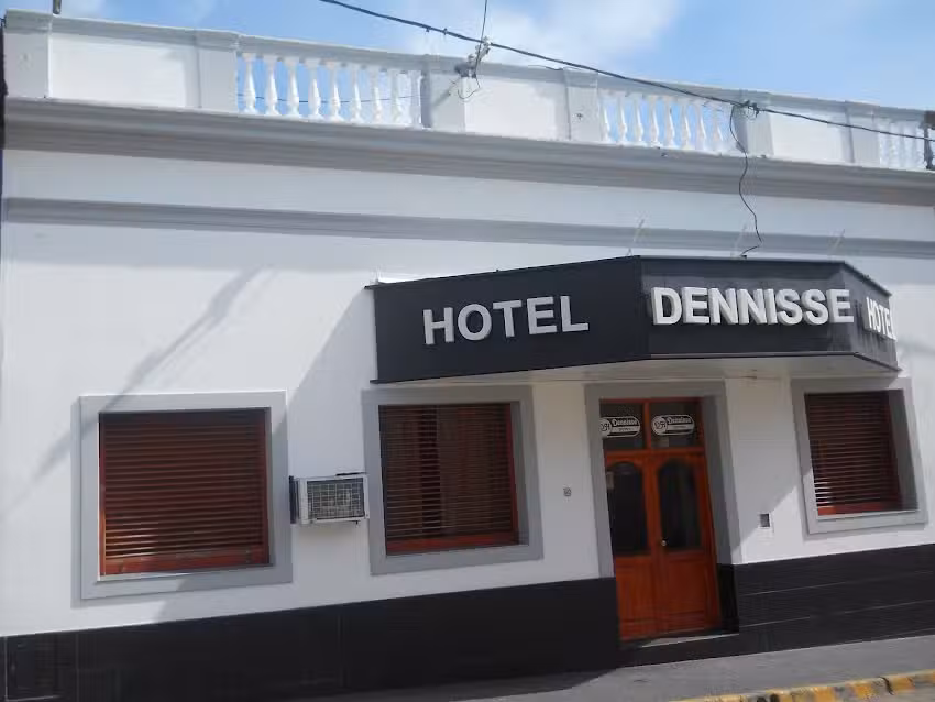 Dennisse Hotel