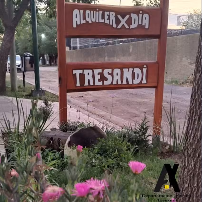 Departamentos por Día Tresandi AxD/ Alojamientos